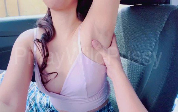 College Pinay Armpit Fetish He Loves My Boobs and My Armpit